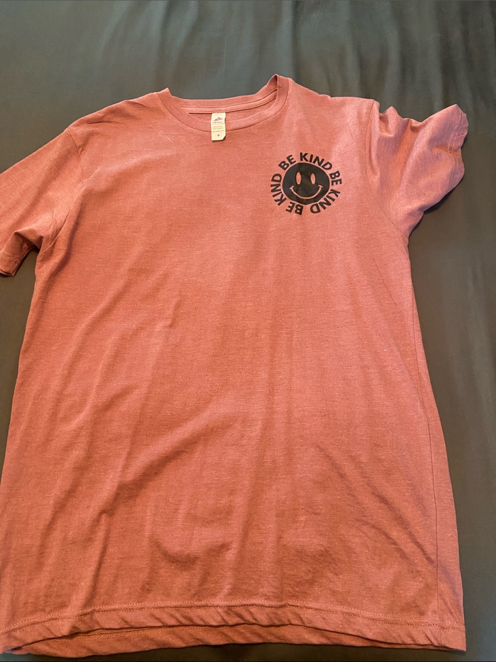 Be Kind Smiley Short Sleeve Tee - Rose